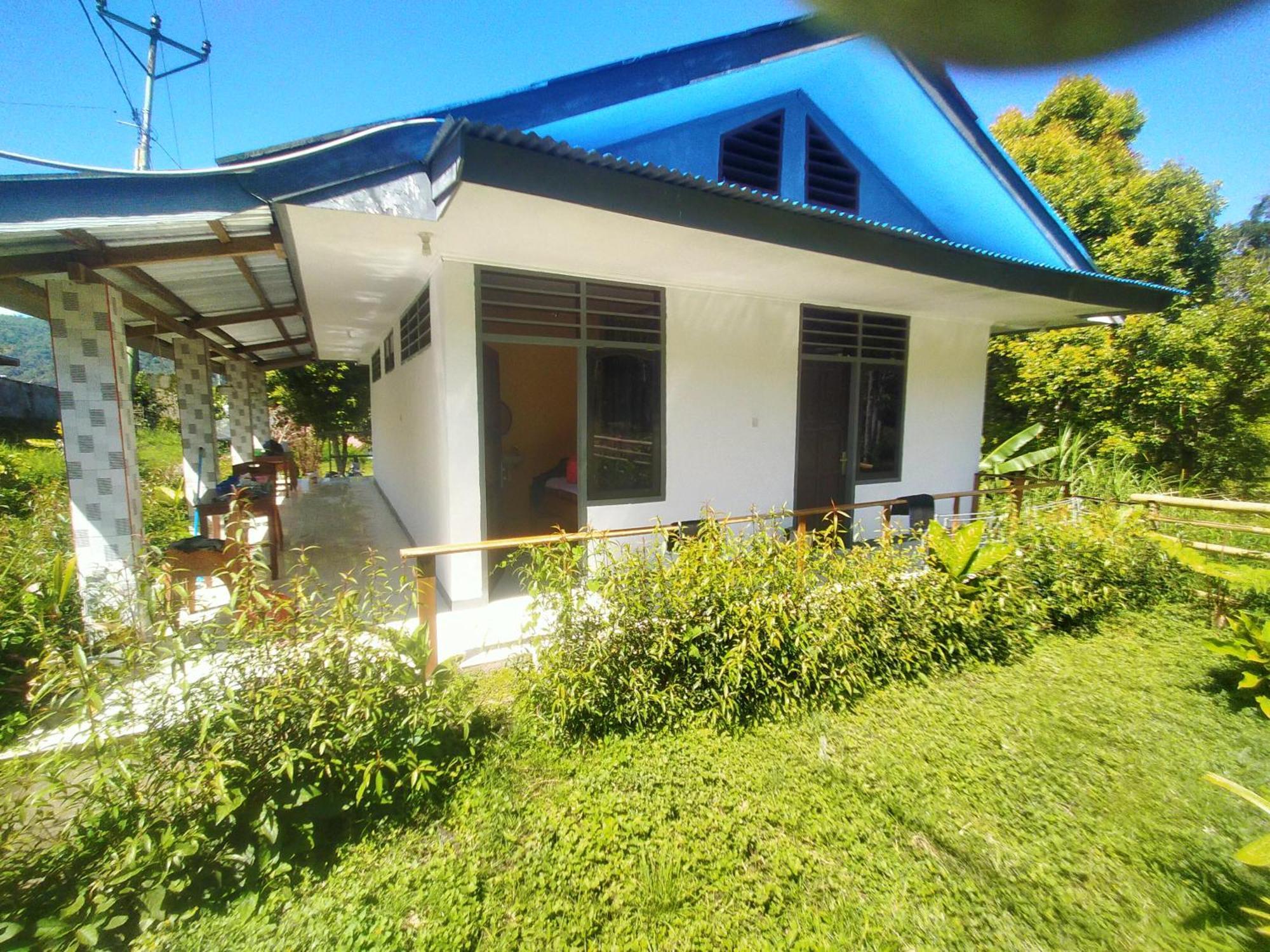 Wisma Kelimutu Ende Exterior foto